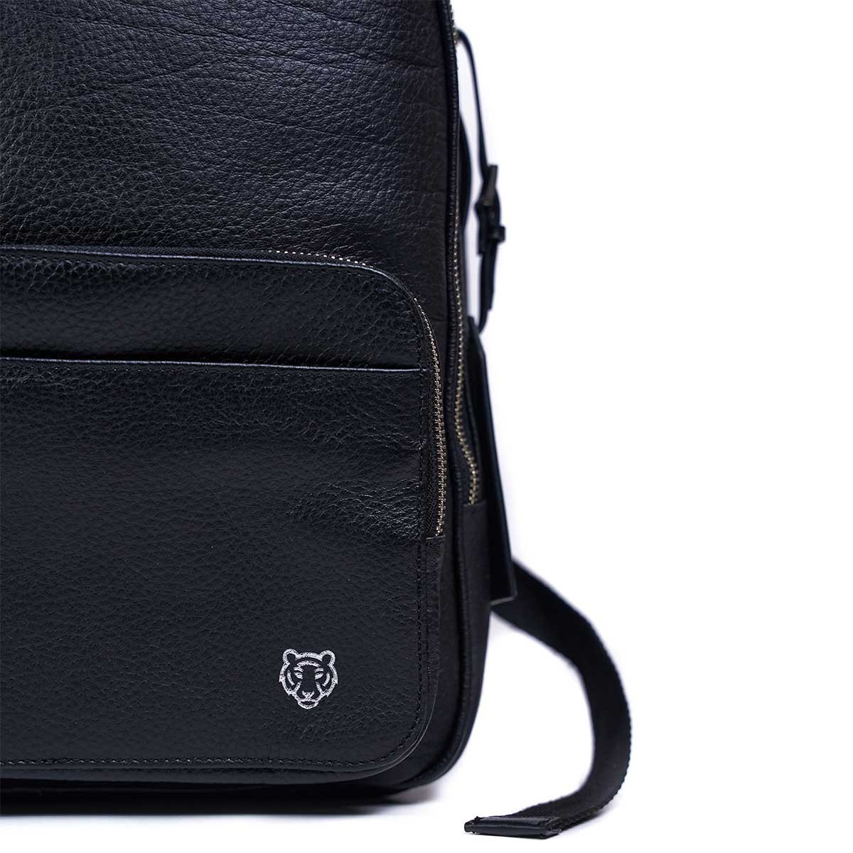 Blackandbengal_bolsos_maletas_Morrales_dinasty_pro_detallelogo